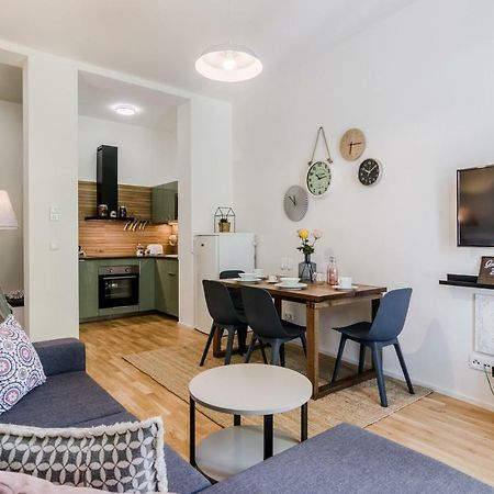 Zizkov Apt Prague By Michal&Friends 외부 사진